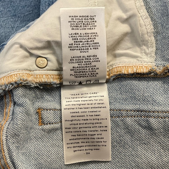 Good American Good Classic Slim Bootcut Jeans Womens Sz 26 - Picture 11 of 11